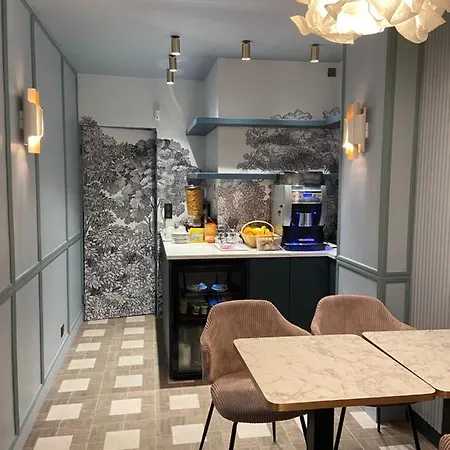 Amadeus Hotel Parigi