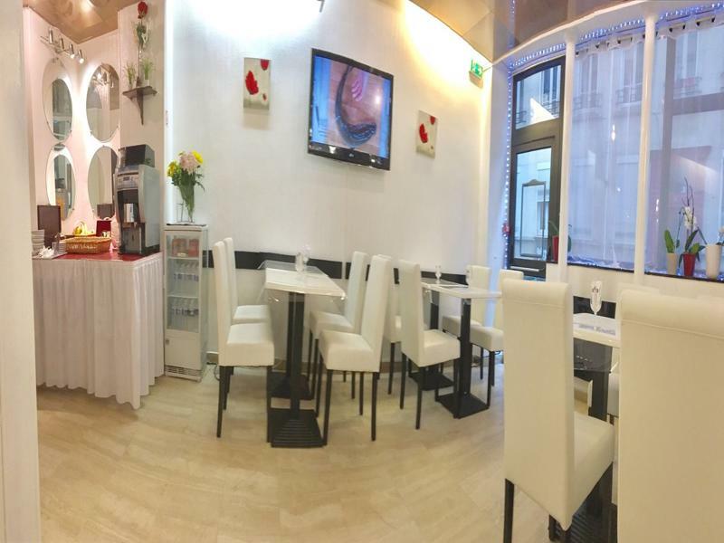Hotel Amadeus 3*